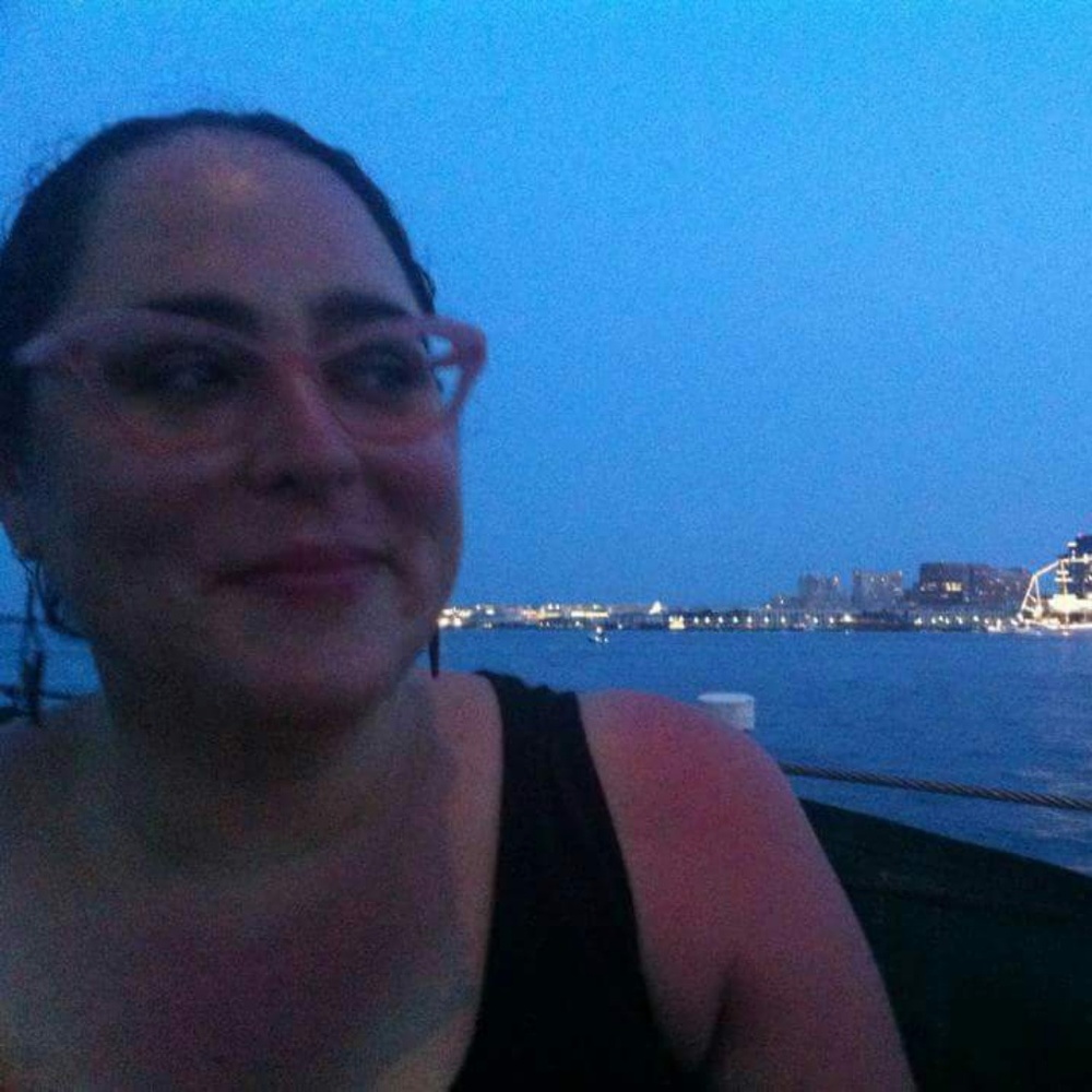 Meet your Posher, Dana